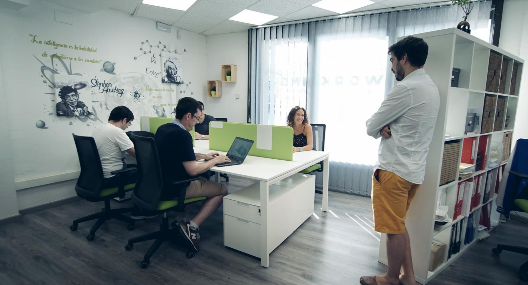 Container migration project visualization